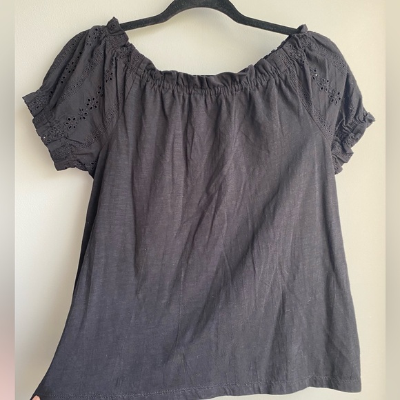 NWT Sanctuary Top with Eyelet Sleeves - Picture 2 of 6